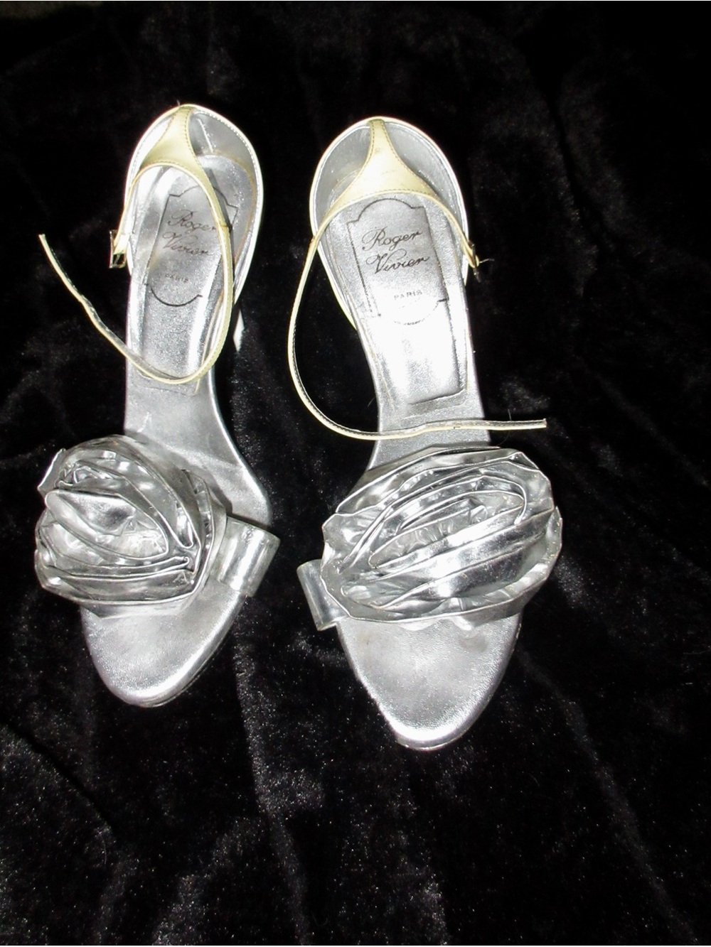 Roger Vivier Silver Metallic Floral Ankle-Strap Heels